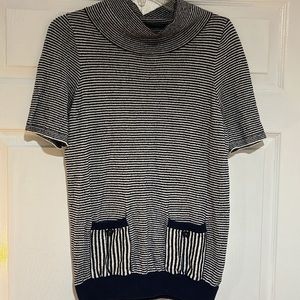 Moth Mock Neck Short Sleeves Top